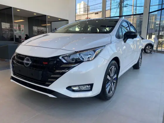 NISSAN VERSA 2025