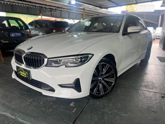 BMW 320i 2022