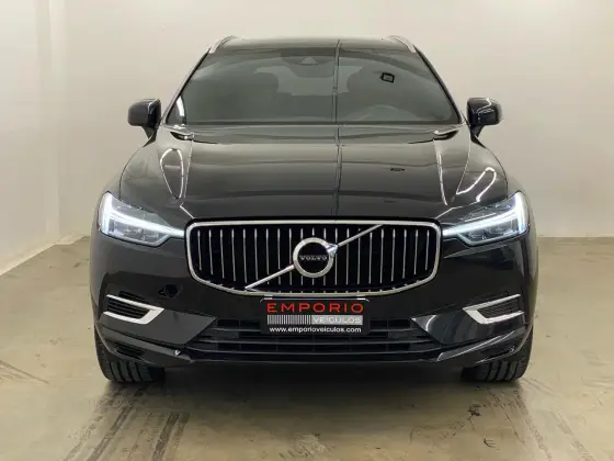 VOLVO XC60 2021