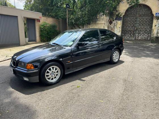 BMW 318Ti 1995