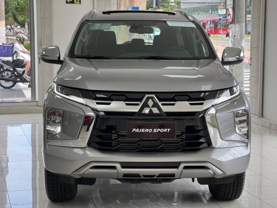 MITSUBISHI PAJERO SPORT 2025