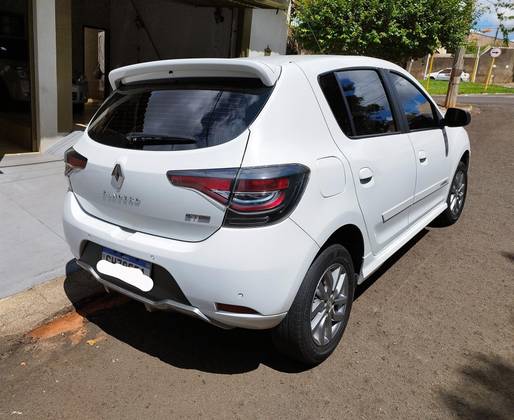 RENAULT SANDERO 2021