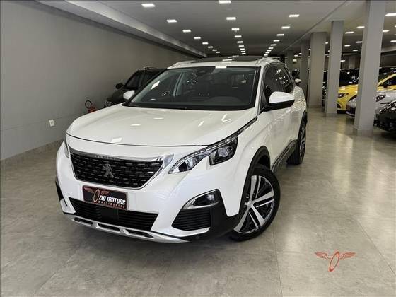 PEUGEOT 3008 2019