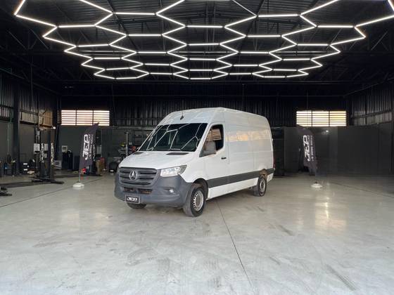 MERCEDES-BENZ SPRINTER 2021