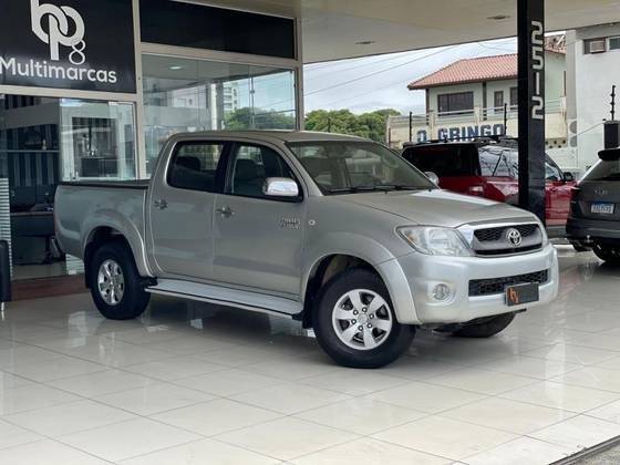 TOYOTA HILUX 2010