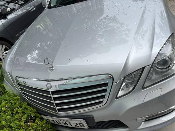 MERCEDES-BENZ E 250 2012