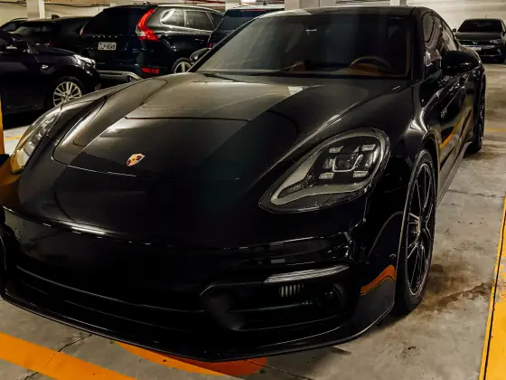 PORSCHE PANAMERA 2022