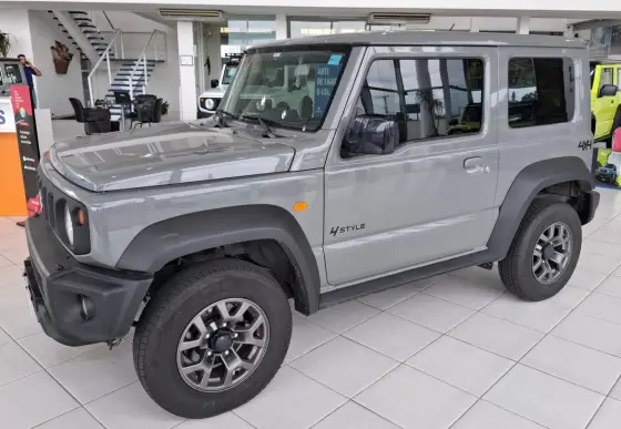 SUZUKI JIMNY 2023