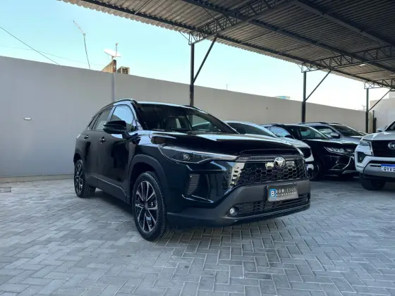 TOYOTA COROLLA CROSS 2025