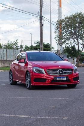MERCEDES-BENZ A 250 2015