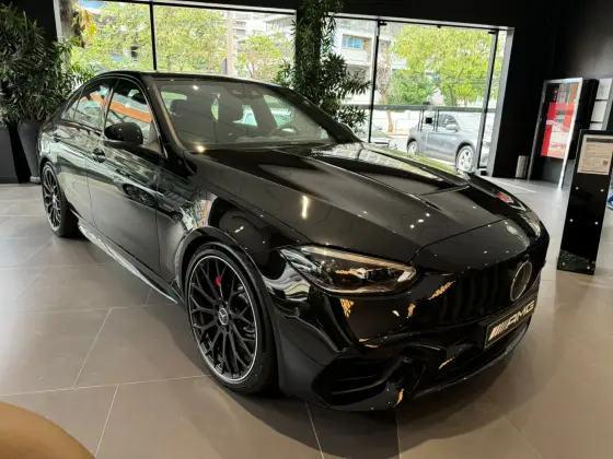 MERCEDES-BENZ C 63 AMG 2024