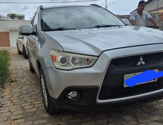 MITSUBISHI ASX 2011