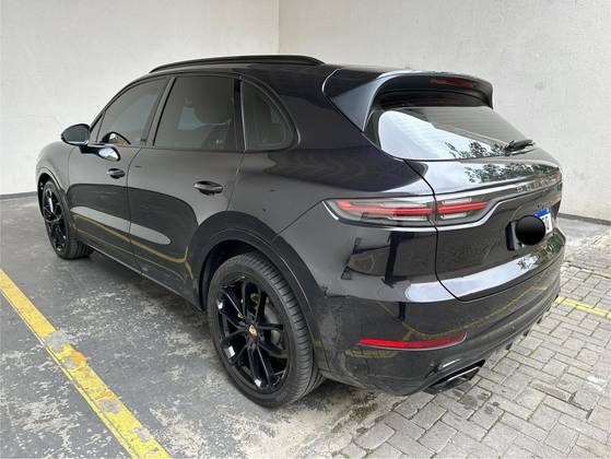 PORSCHE CAYENNE 2019