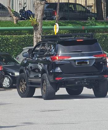 TOYOTA HILUX SW4 2016