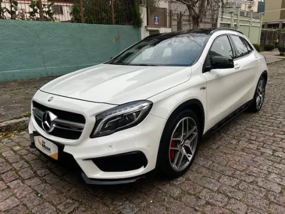 MERCEDES-BENZ GLA 45 AMG 2015