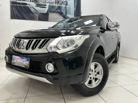 MITSUBISHI L200 TRITON 2017
