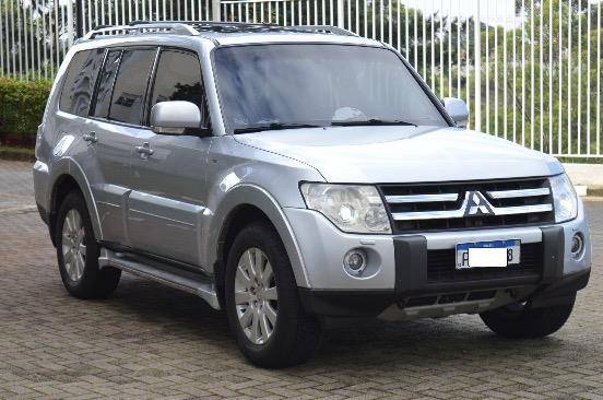 MITSUBISHI PAJERO FULL 2008