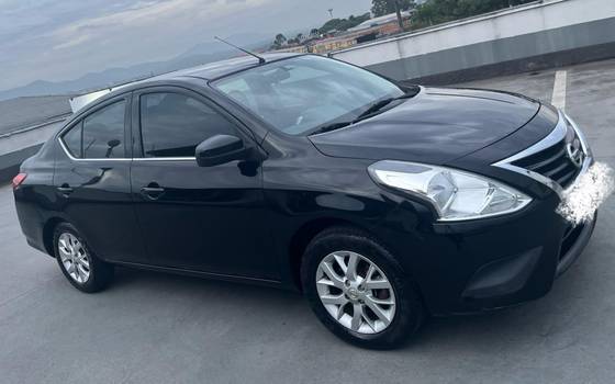 NISSAN VERSA 2018