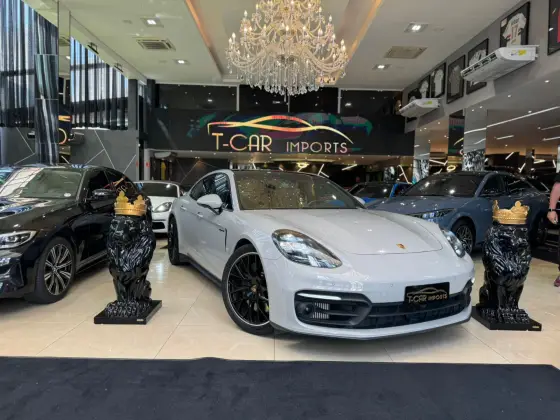 PORSCHE PANAMERA 2022