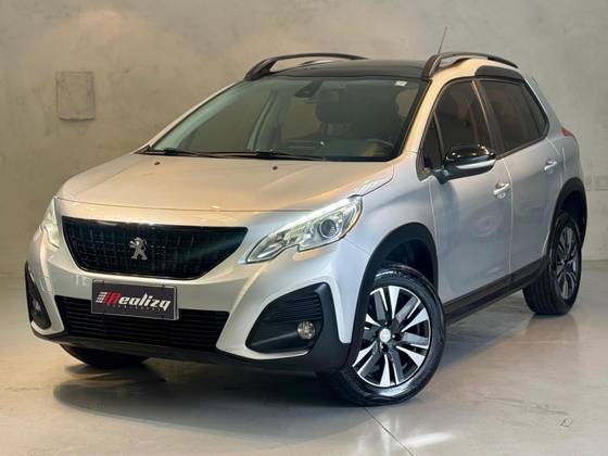 PEUGEOT 2008 2020