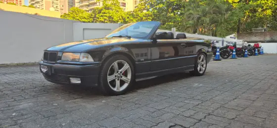 BMW 328i 1996