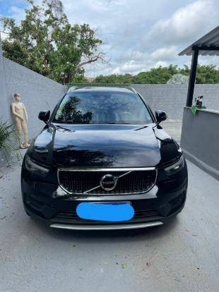 VOLVO XC40 2020