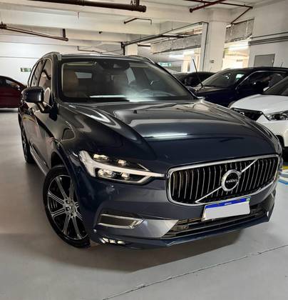 VOLVO XC60 2019