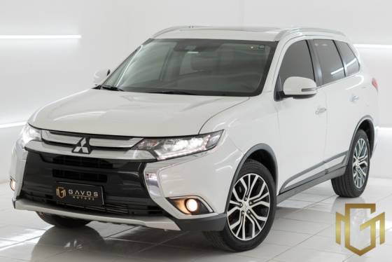 MITSUBISHI OUTLANDER 2018