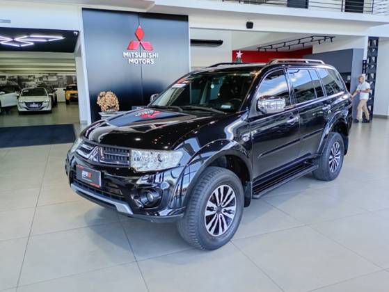 MITSUBISHI PAJERO DAKAR 2016