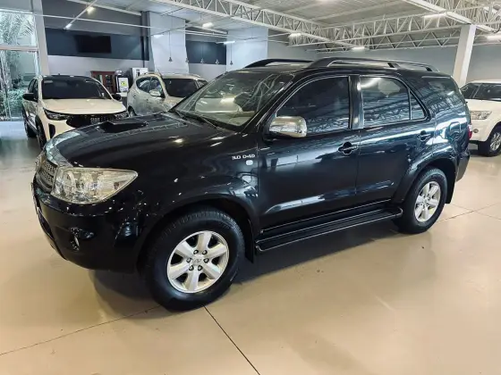 TOYOTA HILUX SW4 2009
