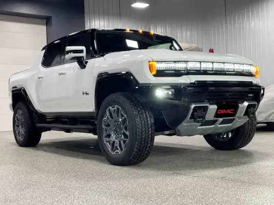 GMC HUMMER 2024