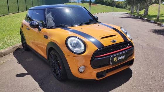 MINI COOPER 2015