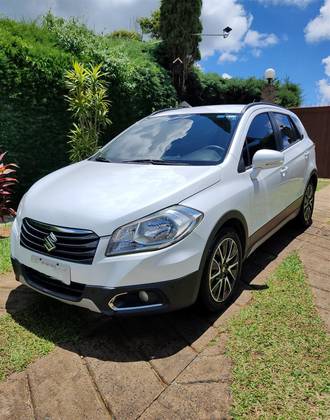 SUZUKI S-CROSS 2016
