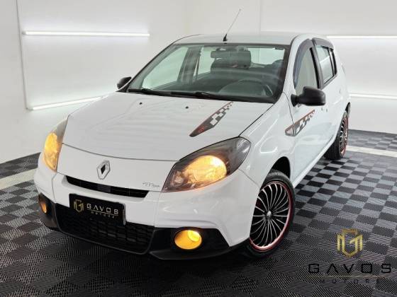 RENAULT SANDERO 2014