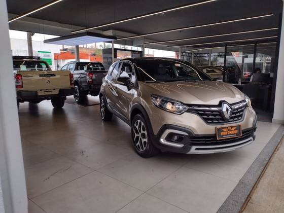 RENAULT CAPTUR 2022