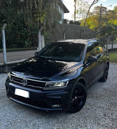 VOLKSWAGEN TIGUAN 2021