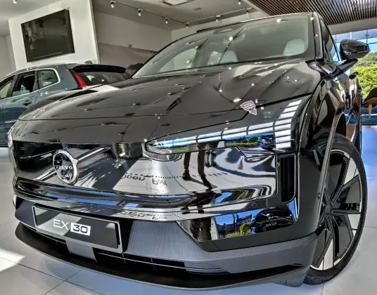 VOLVO EX30 2024