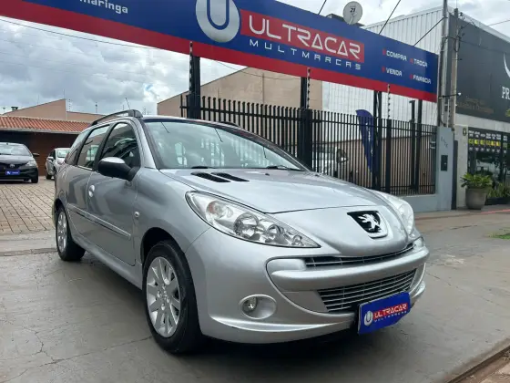PEUGEOT 207 2013