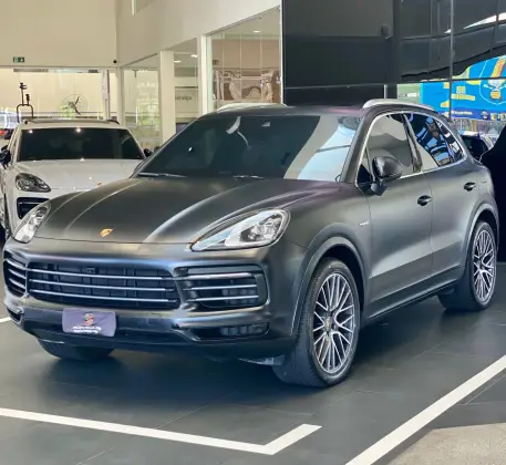PORSCHE CAYENNE 2022