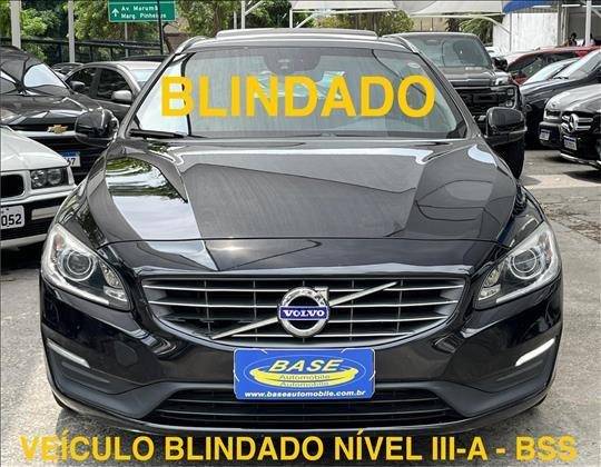 VOLVO V60 2016