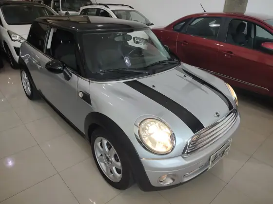 MINI COOPER 2010