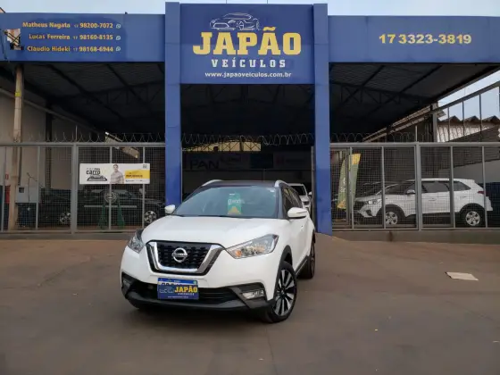 NISSAN KICKS 2017
