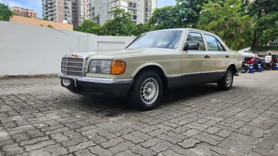 MERCEDES-BENZ 280 SE 1982