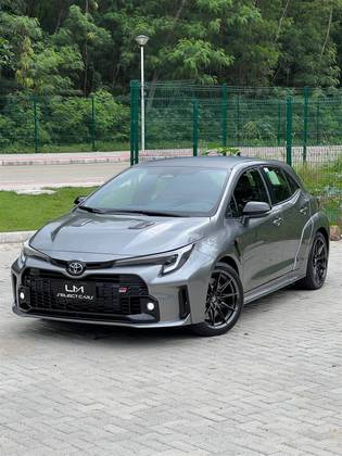 TOYOTA GR COROLLA 2024