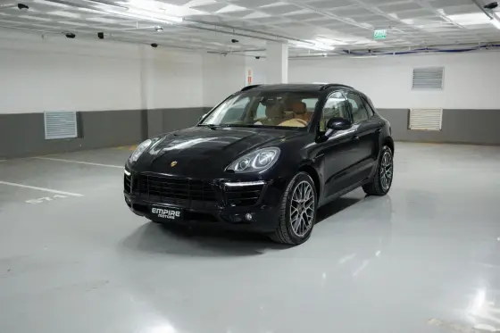 PORSCHE MACAN 2015