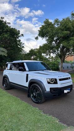 LAND ROVER DEFENDER 2022