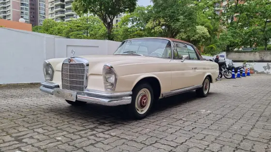 MERCEDES-BENZ 250 SE 1968
