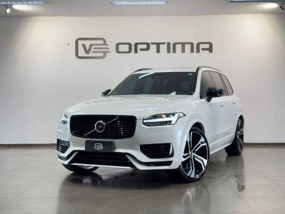 VOLVO XC90 2023