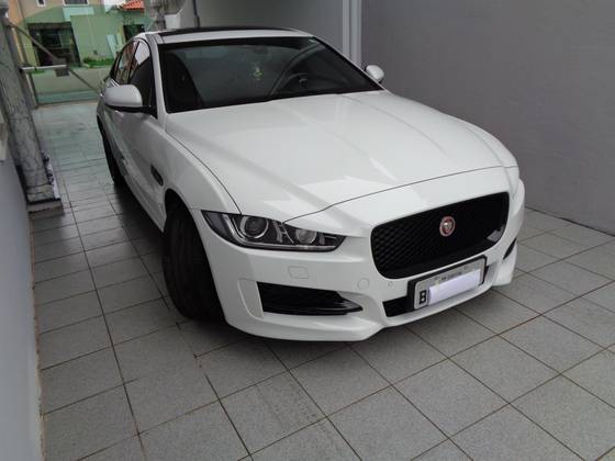 JAGUAR XE 2018