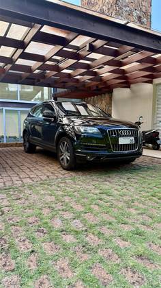 AUDI Q7 2015